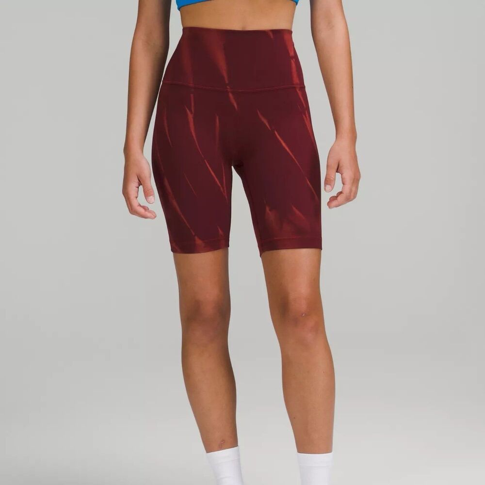 Lululemon Wunder Train High-Rise Short 8" Sun Bleached Wash Red Merlot Size 2